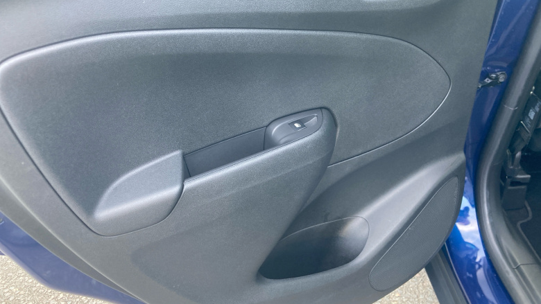 Vauxhall Crossland 1.5 Turbo D Ultimate 5dr Diesel Hatchback